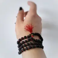 Четки из пятиликой Рудракши чёрные
